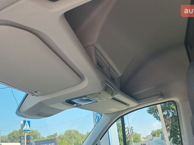 Фольксваген Крафтер, объемом двигателя 1.97 л и пробегом 0 тыс. км за 48200 $, фото 9 на Automoto.ua