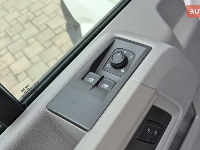 Фольксваген Крафтер, объемом двигателя 1.97 л и пробегом 0 тыс. км за 45000 $, фото 22 на Automoto.ua