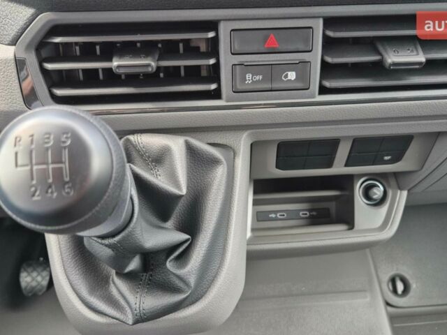 Фольксваген Крафтер, объемом двигателя 1.97 л и пробегом 0 тыс. км за 43380 $, фото 28 на Automoto.ua