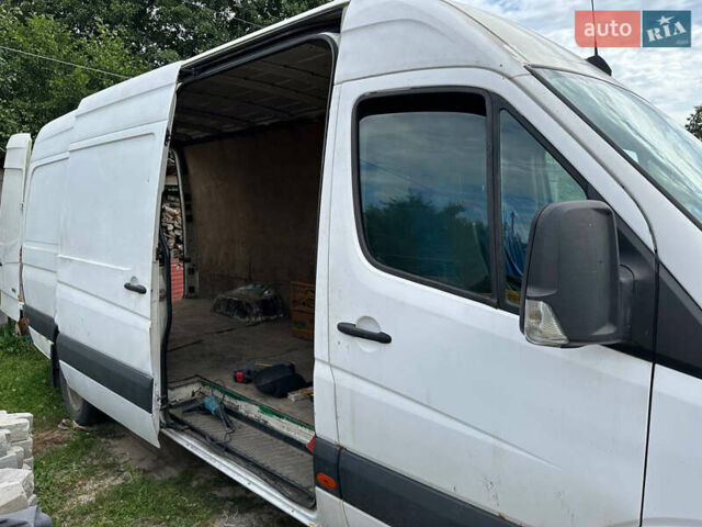 Фольксваген Крафтер, объемом двигателя 0 л и пробегом 302 тыс. км за 12000 $, фото 3 на Automoto.ua