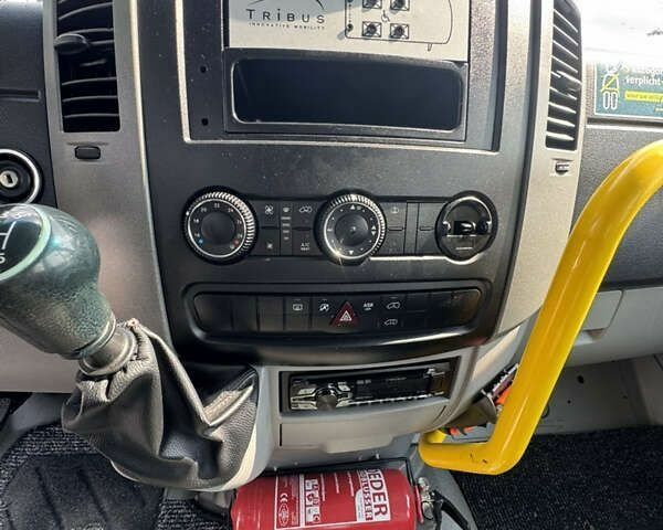 Фольксваген Крафтєр, об'ємом двигуна 2 л та пробігом 339 тис. км за 20500 $, фото 14 на Automoto.ua