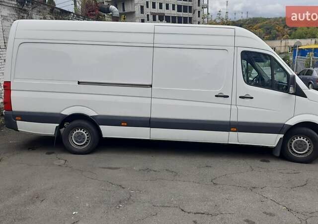 Фольксваген Крафтер 2013 в Киеве на Automoto.ua Фольксваген Крафтер, объемом двигателя 0 л и пробегом 230 тыс. км за 17000 $, фото 6 на Automoto.ua