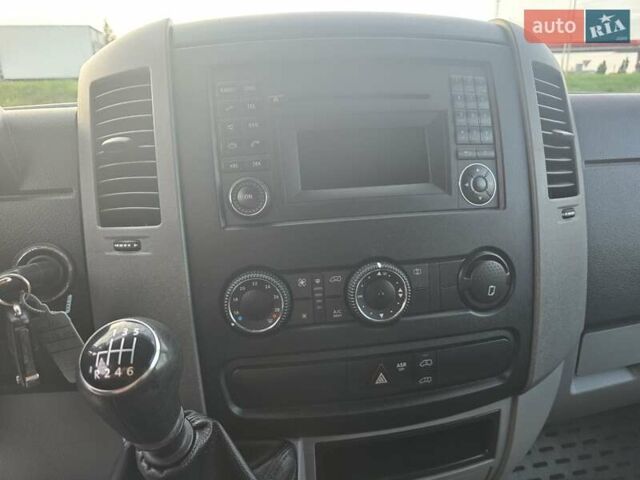 Фольксваген Крафтер, объемом двигателя 2 л и пробегом 218 тыс. км за 13850 $, фото 26 на Automoto.ua