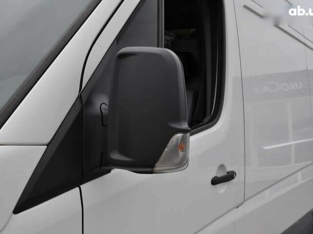 Фольксваген Крафтер 2014 в Киеве на Automoto.ua Фольксваген Крафтер, объемом двигателя 2 л и пробегом 188 тыс. км за 18300 $, фото 13 на Automoto.ua