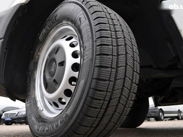 Фольксваген Крафтер 2014 в Киеве на Automoto.ua Фольксваген Крафтер, объемом двигателя 2 л и пробегом 188 тыс. км за 18300 $, фото 16 на Automoto.ua