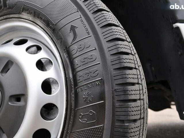 Фольксваген Крафтер 2014 в Киеве на Automoto.ua Фольксваген Крафтер, объемом двигателя 2 л и пробегом 188 тыс. км за 18300 $, фото 17 на Automoto.ua