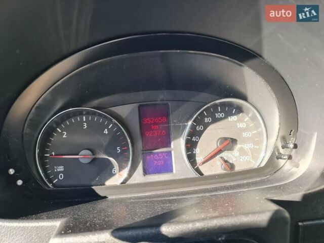Фольксваген Крафтер, объемом двигателя 2 л и пробегом 352 тыс. км за 18700 $, фото 8 на Automoto.ua
