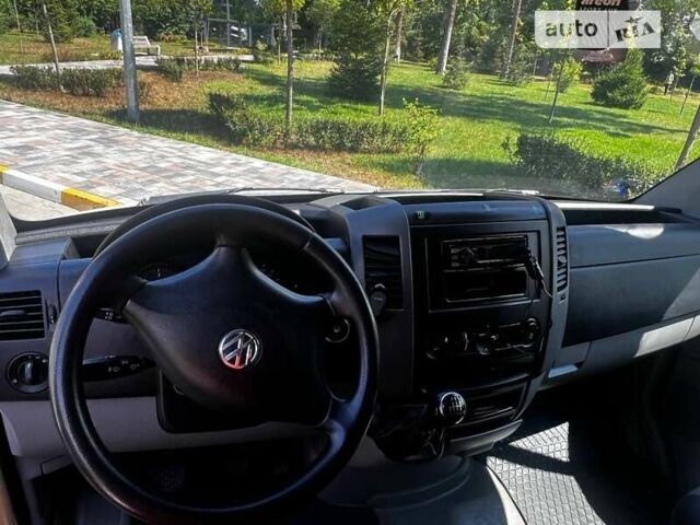 Фольксваген Крафтер, объемом двигателя 2 л и пробегом 330 тыс. км за 17000 $, фото 8 на Automoto.ua