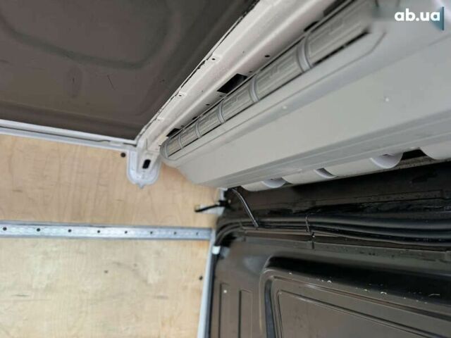 Фольксваген Крафтер, объемом двигателя 2 л и пробегом 285 тыс. км за 19000 $, фото 17 на Automoto.ua