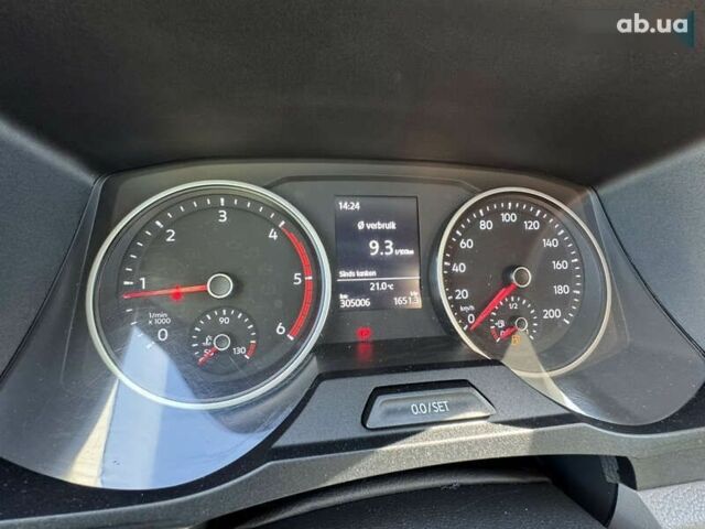 Фольксваген Крафтер, объемом двигателя 2 л и пробегом 305 тыс. км за 25200 $, фото 25 на Automoto.ua