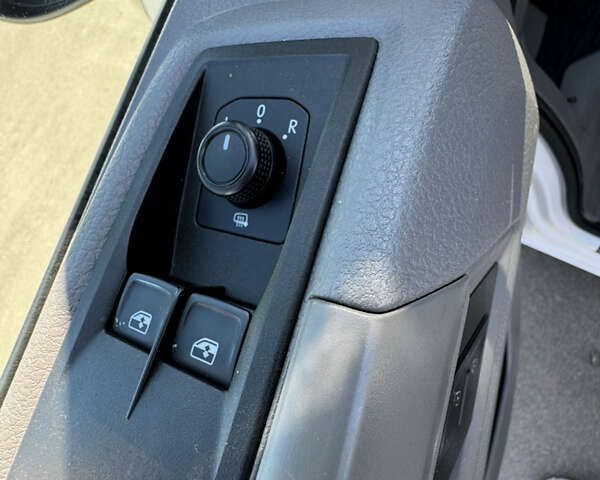 Фольксваген Крафтер, объемом двигателя 2 л и пробегом 305 тыс. км за 24900 $, фото 18 на Automoto.ua