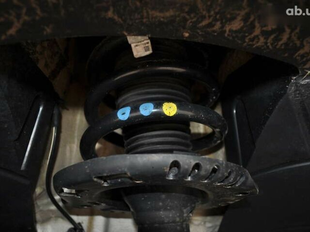 Фольксваген Крафтер, объемом двигателя 2 л и пробегом 212 тыс. км за 33500 $, фото 15 на Automoto.ua