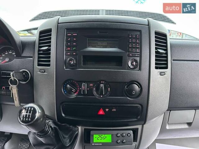 Фольксваген Крафтєр, об'ємом двигуна 2 л та пробігом 191 тис. км за 20800 $, фото 34 на Automoto.ua