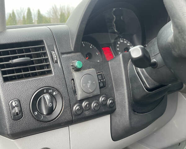 Фольксваген Крафтєр, об'ємом двигуна 0 л та пробігом 400 тис. км за 23500 $, фото 6 на Automoto.ua