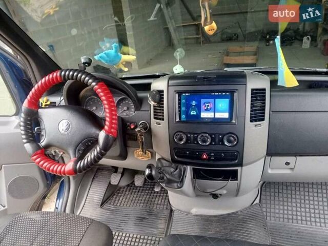 Фольксваген Крафтер, объемом двигателя 2.5 л и пробегом 9 тыс. км за 12500 $, фото 10 на Automoto.ua