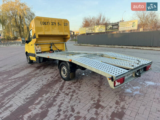 Желтый Фольксваген Крафтер, объемом двигателя 1.97 л и пробегом 475 тыс. км за 16500 $, фото 4 на Automoto.ua