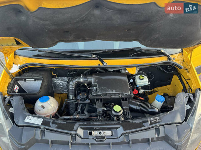 Желтый Фольксваген Крафтер, объемом двигателя 1.97 л и пробегом 475 тыс. км за 16500 $, фото 15 на Automoto.ua