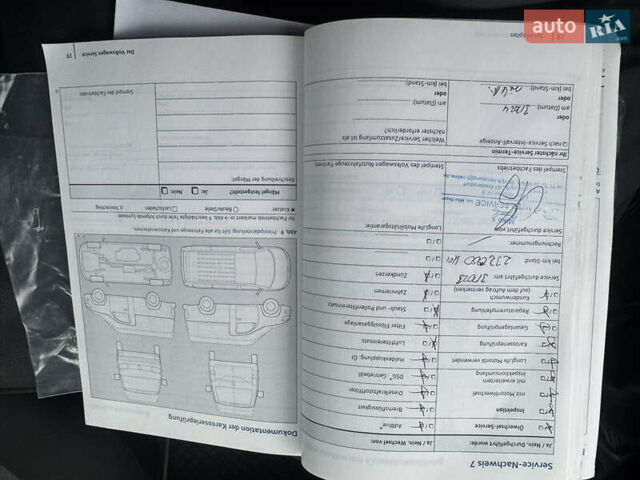 Жовтий Фольксваген Крафтєр, об'ємом двигуна 2 л та пробігом 248 тис. км за 19300 $, фото 52 на Automoto.ua