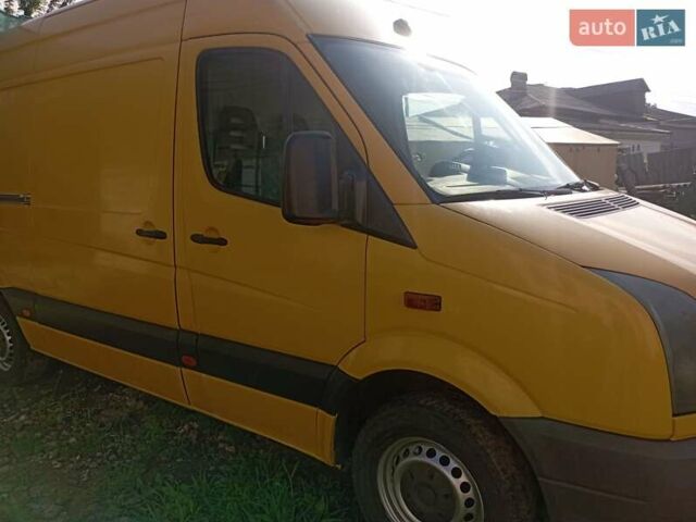 Желтый Фольксваген Крафтер, объемом двигателя 1.97 л и пробегом 487 тыс. км за 12000 $, фото 4 на Automoto.ua