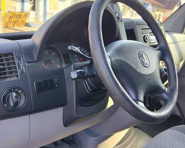 Жовтий Фольксваген Крафтєр, об'ємом двигуна 1.97 л та пробігом 370 тис. км за 14490 $, фото 9 на Automoto.ua