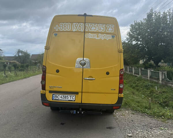 Жовтий Фольксваген Крафтєр, об'ємом двигуна 2.7 л та пробігом 315 тис. км за 23500 $, фото 16 на Automoto.ua