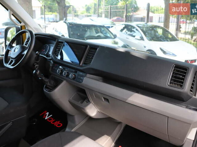 Желтый Фольксваген Крафтер, объемом двигателя 2 л и пробегом 234 тыс. км за 17900 $, фото 37 на Automoto.ua