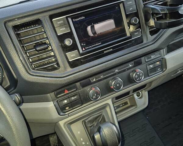 Желтый Фольксваген Крафтер, объемом двигателя 2 л и пробегом 202 тыс. км за 19716 $, фото 9 на Automoto.ua