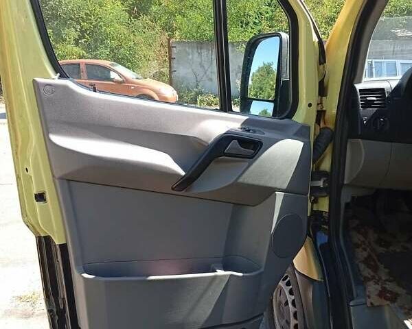 Жовтий Фольксваген Крафтєр, об'ємом двигуна 1.97 л та пробігом 458 тис. км за 14000 $, фото 7 на Automoto.ua
