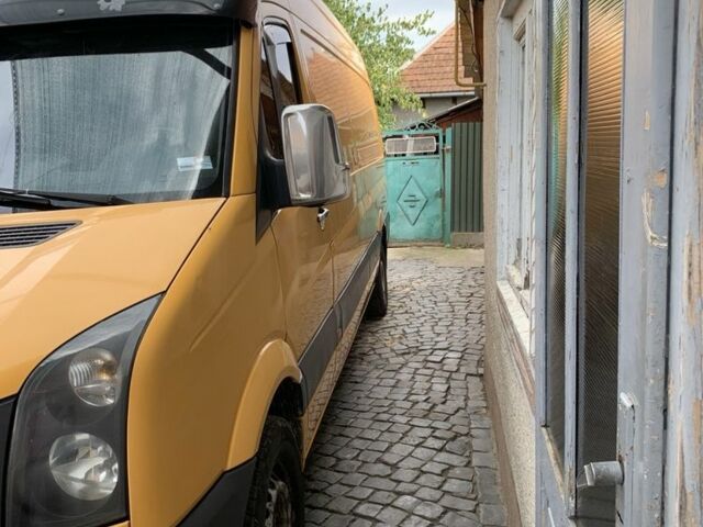 Жовтий Фольксваген Крафтєр, об'ємом двигуна 2.5 л та пробігом 750 тис. км за 10000 $, фото 2 на Automoto.ua