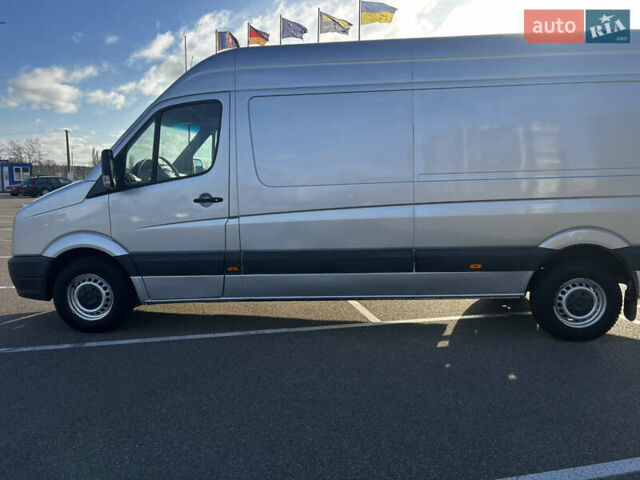 Серый Фольксваген Крафтер, объемом двигателя 2.5 л и пробегом 345 тыс. км за 10700 $, фото 3 на Automoto.ua