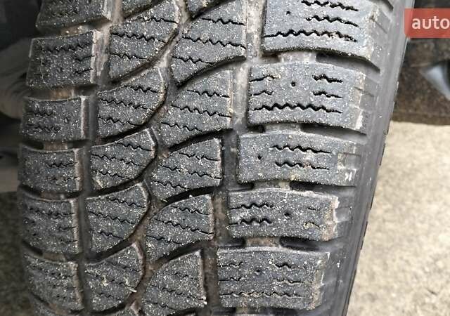 Серый Фольксваген Крафтер, объемом двигателя 2.5 л и пробегом 555 тыс. км за 9900 $, фото 14 на Automoto.ua