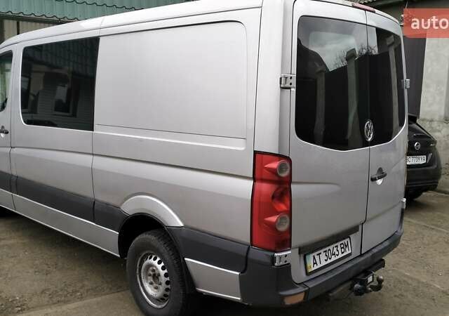Серый Фольксваген Крафтер, объемом двигателя 2.5 л и пробегом 555 тыс. км за 9900 $, фото 3 на Automoto.ua