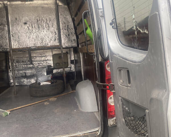 Сірий Фольксваген Крафтєр, об'ємом двигуна 2.5 л та пробігом 6 тис. км за 7600 $, фото 20 на Automoto.ua