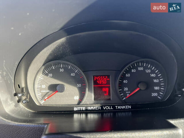 Серый Фольксваген Крафтер, объемом двигателя 2.5 л и пробегом 345 тыс. км за 10700 $, фото 14 на Automoto.ua