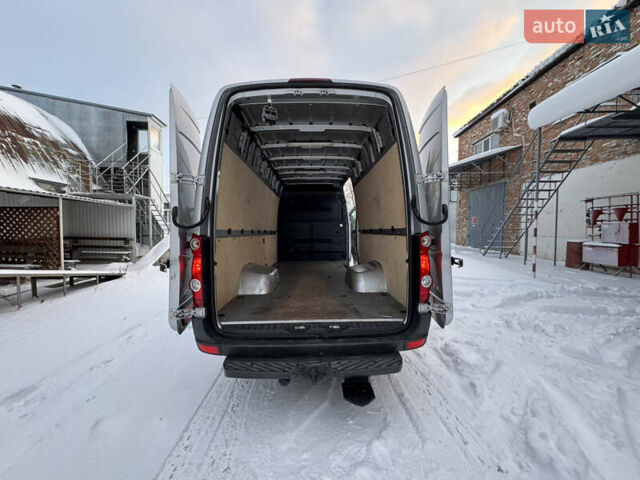 Серый Фольксваген Крафтер, объемом двигателя 1.97 л и пробегом 248 тыс. км за 22300 $, фото 57 на Automoto.ua