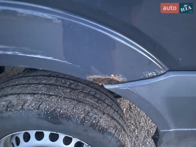 Сірий Фольксваген Крафтєр, об'ємом двигуна 2.5 л та пробігом 564 тис. км за 10000 $, фото 4 на Automoto.ua