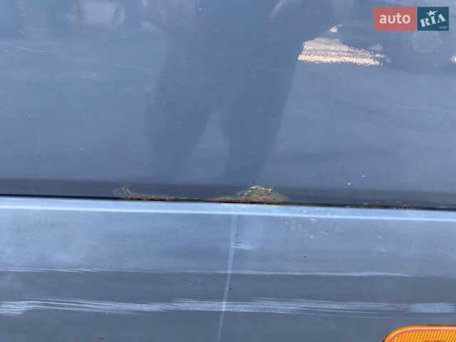 Сірий Фольксваген Крафтєр, об'ємом двигуна 2.5 л та пробігом 564 тис. км за 10000 $, фото 13 на Automoto.ua