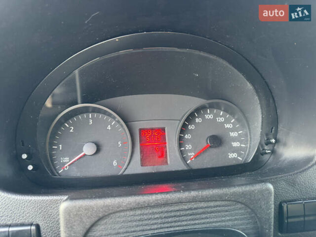 Серый Фольксваген Крафтер, объемом двигателя 2 л и пробегом 350 тыс. км за 16500 $, фото 30 на Automoto.ua