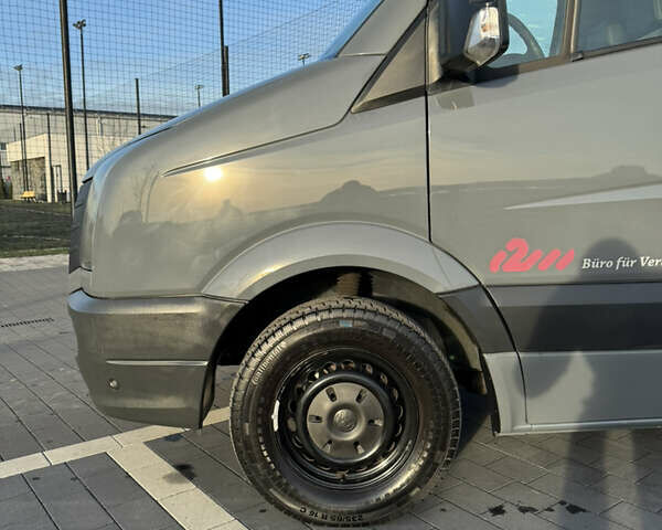 Серый Фольксваген Крафтер, объемом двигателя 2 л и пробегом 350 тыс. км за 16500 $, фото 24 на Automoto.ua