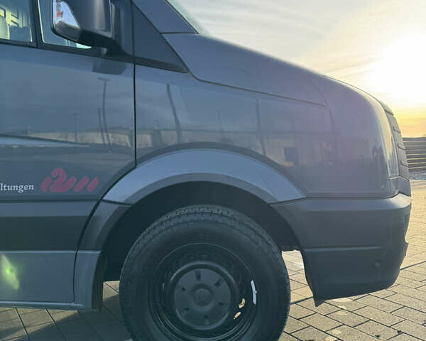 Серый Фольксваген Крафтер, объемом двигателя 2 л и пробегом 350 тыс. км за 16500 $, фото 27 на Automoto.ua