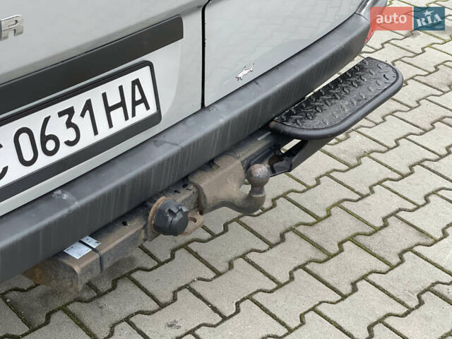 Серый Фольксваген Крафтер, объемом двигателя 1.97 л и пробегом 291 тыс. км за 13500 $, фото 19 на Automoto.ua