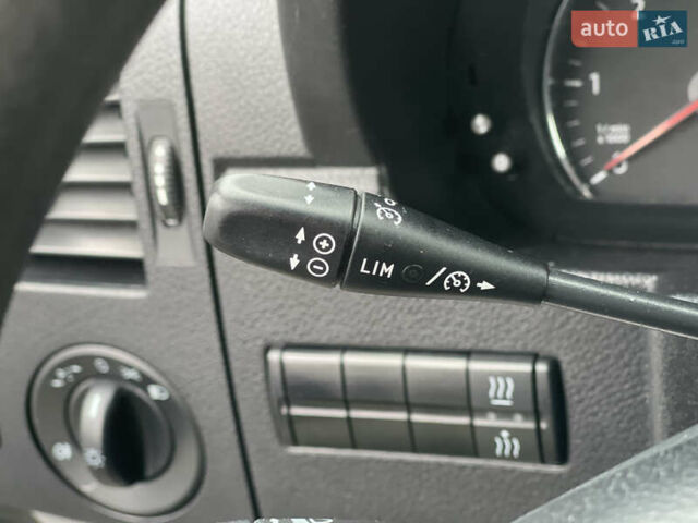 Серый Фольксваген Крафтер, объемом двигателя 1.97 л и пробегом 291 тыс. км за 13500 $, фото 32 на Automoto.ua