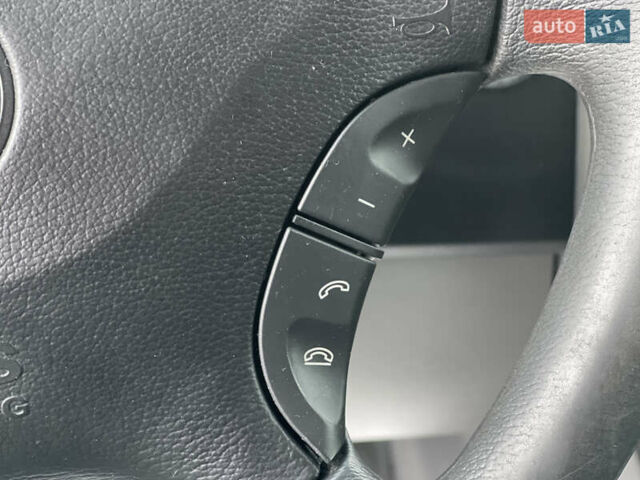 Серый Фольксваген Крафтер, объемом двигателя 1.97 л и пробегом 291 тыс. км за 13500 $, фото 27 на Automoto.ua