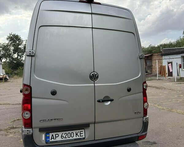 Сірий Фольксваген Крафтєр, об'ємом двигуна 1.97 л та пробігом 455 тис. км за 15600 $, фото 7 на Automoto.ua