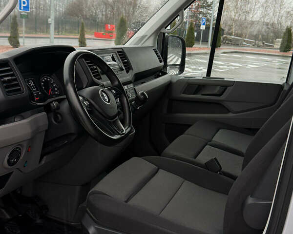 Сірий Фольксваген Крафтєр, об'ємом двигуна 2 л та пробігом 170 тис. км за 21700 $, фото 10 на Automoto.ua