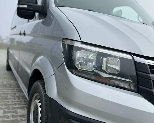 Сірий Фольксваген Крафтєр, об'ємом двигуна 2 л та пробігом 74 тис. км за 24200 $, фото 2 на Automoto.ua