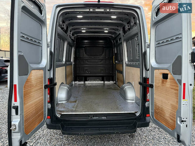 Серый Фольксваген Крафтер, объемом двигателя 1.97 л и пробегом 220 тыс. км за 24500 $, фото 15 на Automoto.ua