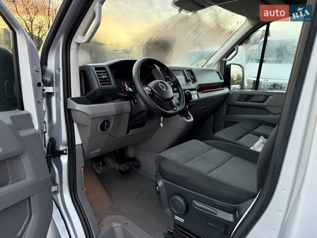 Серый Фольксваген Крафтер, объемом двигателя 1.97 л и пробегом 220 тыс. км за 24500 $, фото 22 на Automoto.ua