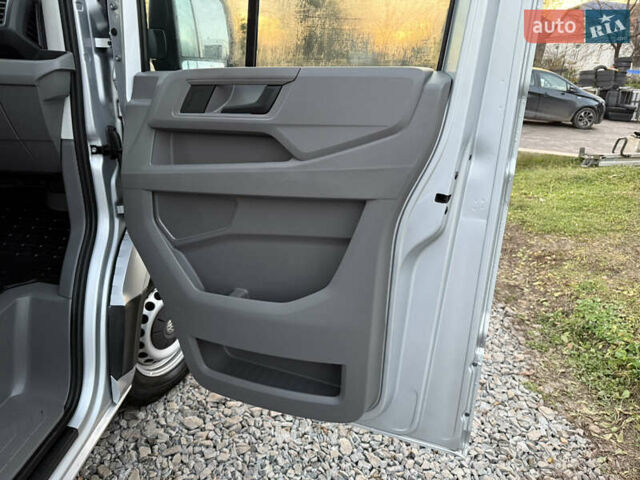 Серый Фольксваген Крафтер, объемом двигателя 1.97 л и пробегом 220 тыс. км за 24500 $, фото 20 на Automoto.ua