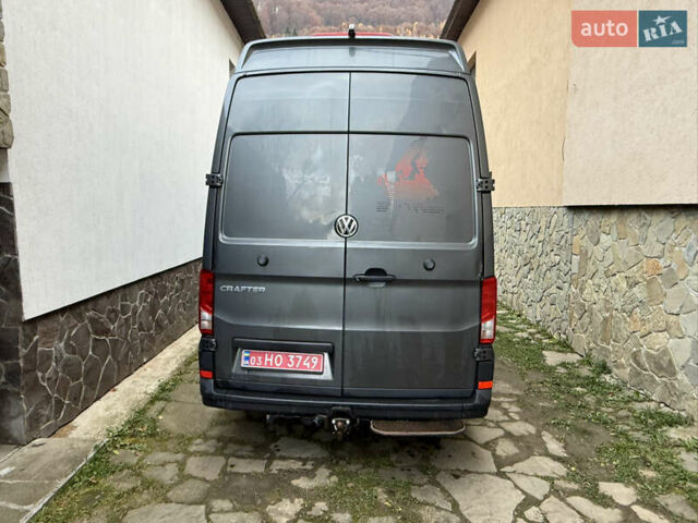 Серый Фольксваген Крафтер, объемом двигателя 2 л и пробегом 335 тыс. км за 23500 $, фото 6 на Automoto.ua